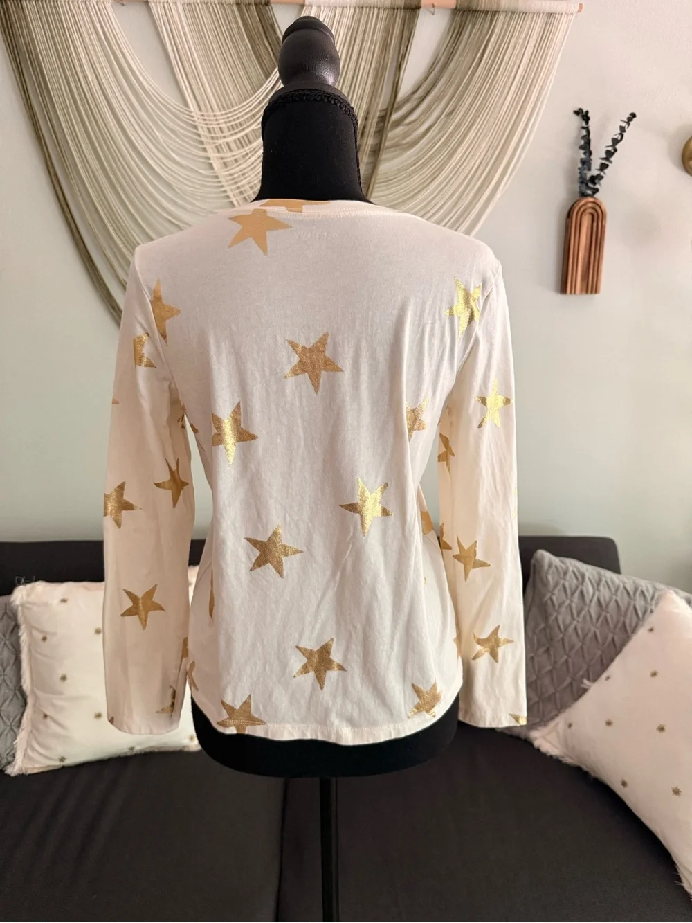 3/$25 Old Navy Girls XL 14-16 Gold Metallic Star Softest Long Sleeve Tee